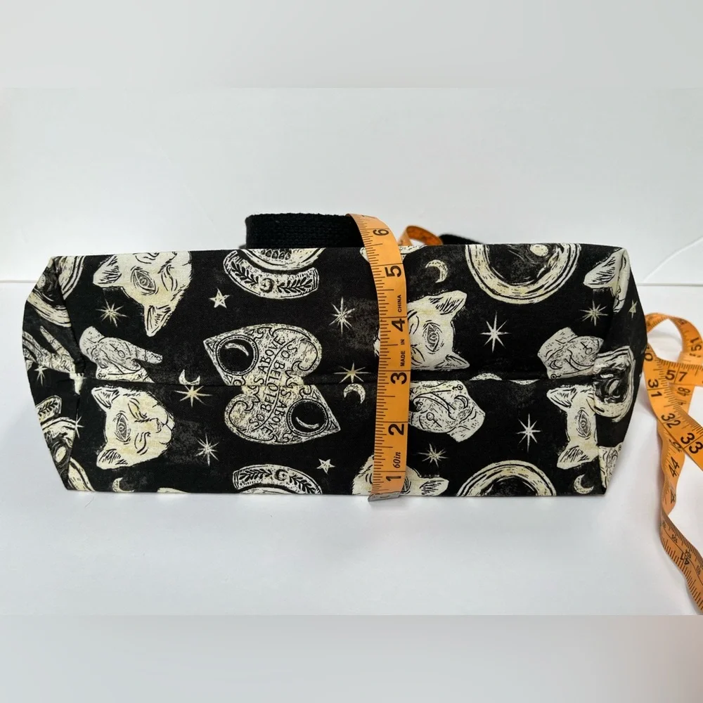 Handmade Mystical Cat Tote Bag - Black & Ivory - Picture 9 of 9